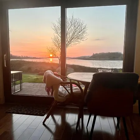 4 Harbour Town House Vakantiehuis Westport