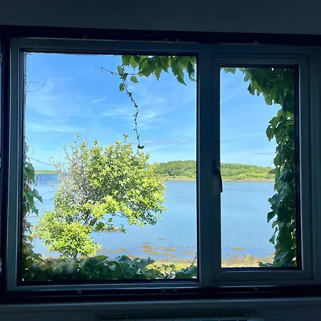 4 Harbour Town House * Westport