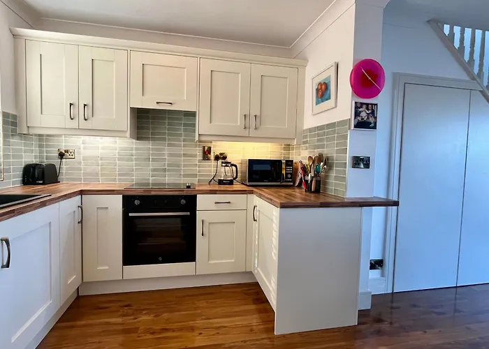 4 Harbour Town House * 웨스트포트